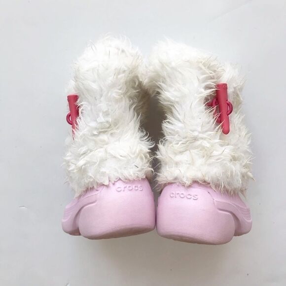 Crocs pink faux fur boots GUC size 8/9 - Picture 7 of 7